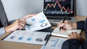 displaying stock market graphs